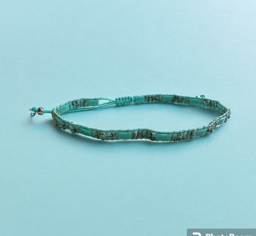 Handmade beaded Bracelet with adjustable macrame