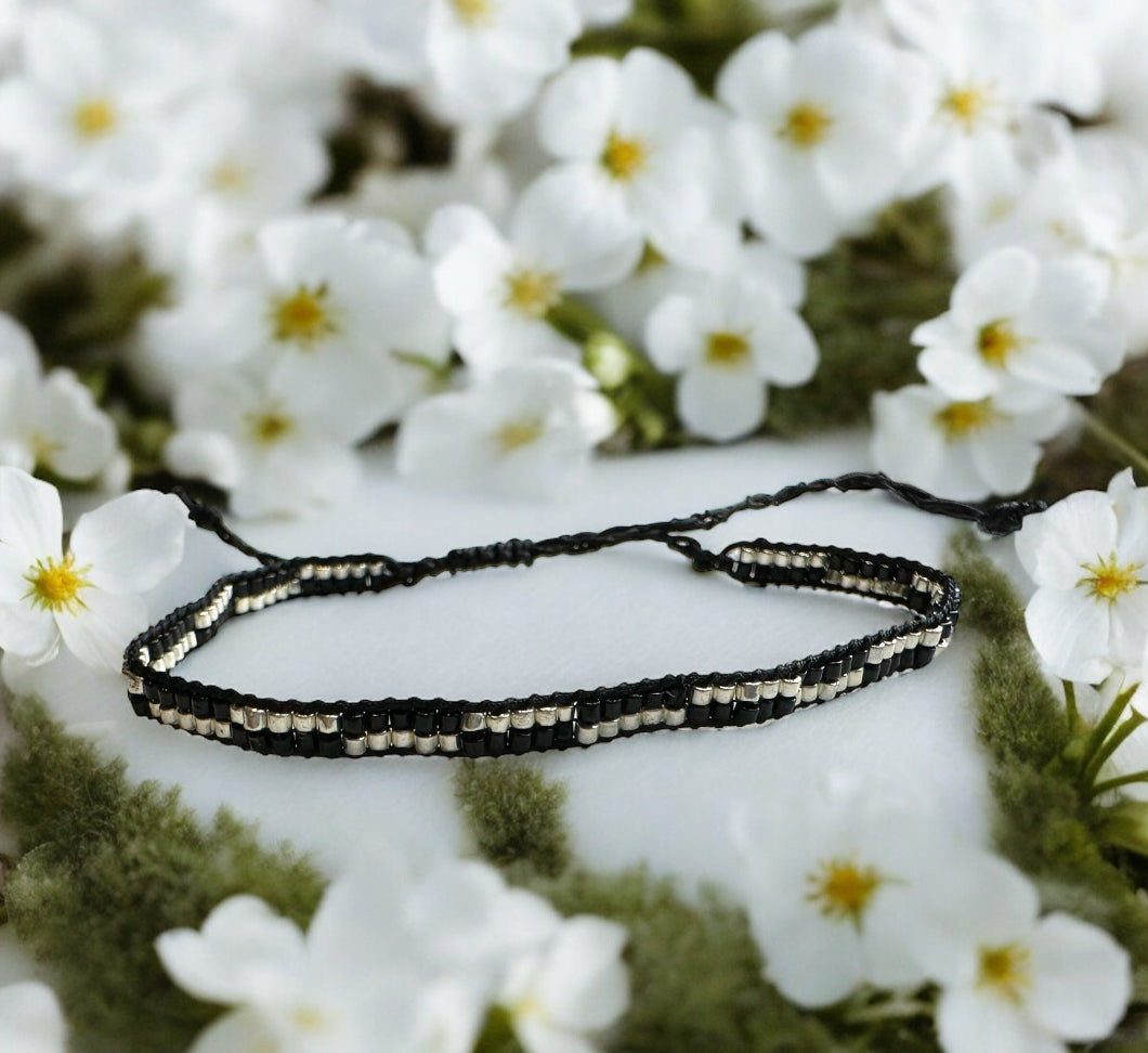 Handmade beaded Bracelet with adjustable macrame