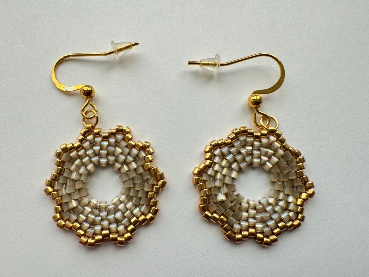 Bright star Miyuki Earrings